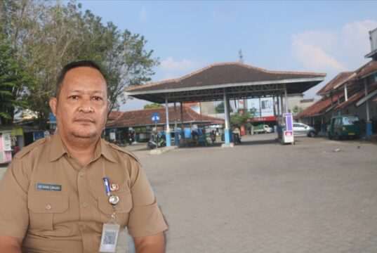 Terminal Ploso Jadi Sorotan, Dishub Jombang Tegaskan Bukan Alih Fungsi Pasar Melainkan Penataan Pedagang Meluber