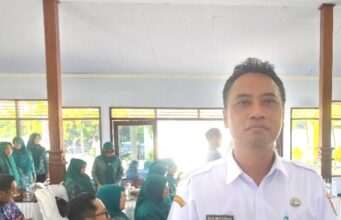 Dorong Peningkatan Kualitas Keluarga Dan Ekonomi Tongkat Desa, Tim Monitoring PKK Ngawi Evaluasi Lomba 10 Program Pokok PKK Di Desa Baderan