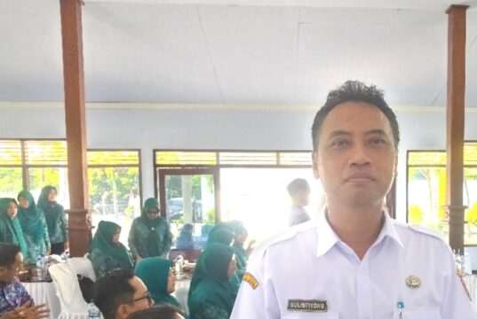 Dorong Peningkatan Kualitas Keluarga Dan Ekonomi Tongkat Desa, Tim Monitoring PKK Ngawi Evaluasi Lomba 10 Program Pokok PKK Di Desa Baderan