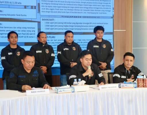 Tiga Pelaku Pembunuhan di Desa Bulan Kusan Hulu Ditangkap, Polisi Kejar hingga Dalam Hutan