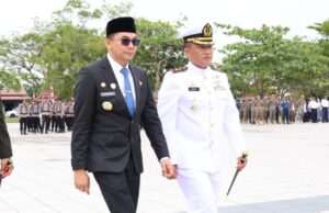 Bupati Andi Rudi Latif Ikuti Ziarah Makam Pahlawan Peringati Harkitnas dan Proklamasi ALRI Divisi IV Kalimantan