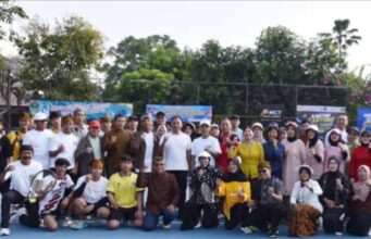 Turnamen Tenis Kartini-Kartono Resmi di Buka Plt Bupati Baharudin , Olahraga Tenis Sebagai Instrumen Perekat Kerukunan