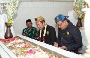 Kenang Sejarah, Awali Rangkaian Puncak HJL 457 dengan Ziarah Leluhur
