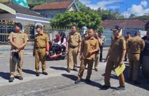 Monitoring Perbaikan Jalan, Plt.Bupati Tulungagung Pastikan Pembangunan Infrastruktur Tetap Berjalan