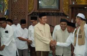 Bupati Yes Bersama Masyarakat Gelar Salat Hajat dan Sujud Syukur di Malam HJL ke-457
