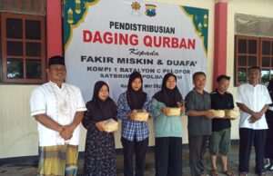 SAT BRIMOB KOMPI 1 BATLYON C PELOPOR POLDA JATIM LAKSANAKAN SHOLAT IDUL ADHA DAN QURBAN TIGA EKOR SAPI SERTA 19 EKOR KAMBING.1447 H-2026 M.