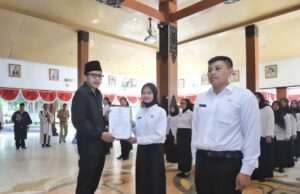 Ambil Sumpah 88 PNS,Wabup Trenggalek Tekankan ASN Harus Inovatif di Tengah Keterbatasan Anggaran