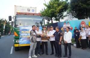 Bupati Yes Lepas Produk Ekspor Asal Lamongan