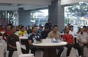 **Polres Tanah Bumbu Gelar Nobar Piala Dunia 2026, Merajut Kebersamaan Dalam Semangat Sportivitas Menyambut Hari Bhayangkara Ke – 80 .