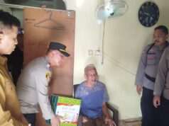 Bhakti kesehatan pemberian kursi roda dan Bhakti sosial dalam rangka hari Bhayangkara ke-80 Polres Tanah Bumbu*