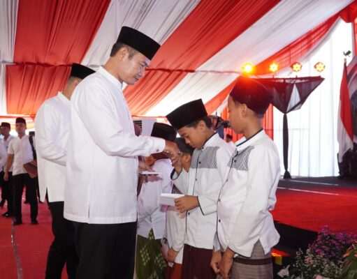 3.162 Hafidz dan Hafidzah Lamongan Dikukuhkan