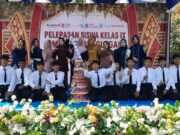 Suasana Haru dan Piagam Penghargaan Warnai Akhirussanah SMPN 1 Glagah