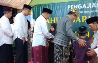 Peringatan Tahun Baru Islam 1448 H, Plt. Bupati Tulungagung Berbagi Kebahagiaan di Desa Betak Kalidawir