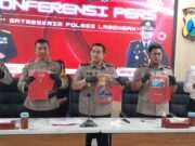 Polres Lamongan Rilis Kasus Ganjal ATM, Lima Pelaku Antar Provinsi Berhasil Dibekuk