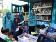 Perpustakaan Keliling Meriahkan Penilaian PAAREDI di Mantewe, Bunda Literasi Tanah Bumbu Dorong Budaya Baca Sejak Dini