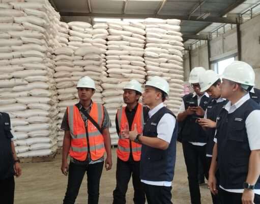 Wujudkan Swasembada Pangan, PT Pupuk Indonesia Pastikan Kebutuhan Pupuk di Lamongan Aman