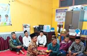 Kades Hariyanto Ajak Aparatur Desa Simo Laksanakan Doa Bersama Di Malam Tirakatan HUT Ngawi Ke-668