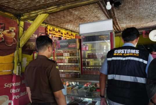 Gempur Rokok Ilegal Amankan 9.108 Batang di Lamongan