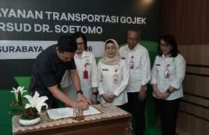 Gojek Hadirkan Layanan GoCar di RSUD Dr. Soetomo, Permudah Akses Transportasi Pasien, Pengunjung &Tenaga Kesehatan