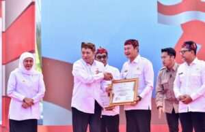Bupati Lamongan Raih Penghargaan Pembina Koperasi Andalan Jawa Timur 2026