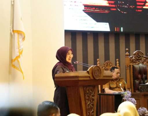 Bupati Tanah Bumbu Ajukan Perubahan Kedua Perda Pajak dan Retribusi Daerah untuk Tingkatkan PAD
