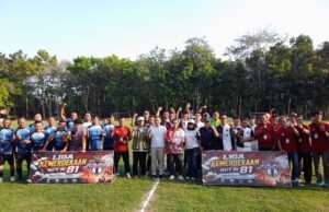 Plt Bupati Ahmad Baharudin Resmikan Liga Kemerdekaan RI ke-81 di Lapangan Tanon