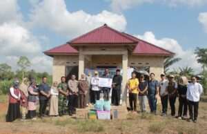 Bupati Andi Rudi Latif Wujudkan Rumah Layak Huni bagi Warga Kersik Putih
