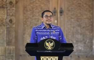 Bupati Tanah Bumbu Apresiasi Kontribusi Mahasiswa ULM dalam Program KKN Tematik Lingkungan Hidup