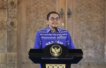 Bupati Tanah Bumbu Apresiasi Kontribusi Mahasiswa ULM dalam Program KKN Tematik Lingkungan Hidup