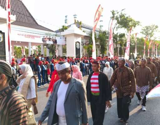 Budaya Nusantara, Warnai HUT RI Ke-81 Ala Prajurit Kodim 0812 Lamongan