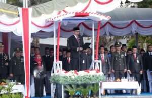 HUT ke-81 RI, Bupati Andi Rudi Latif Apresiasi Peran Veteran dan Seniman Tanah Bumbu