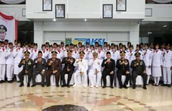 Bupati Andi Rudi Latif Apresiasi Paskibraka Angkatan 23 Tanah Bumbu, Berikan Beasiswa Pendidikan
