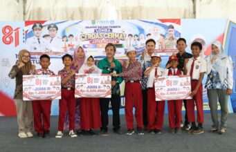 Bupati Andi Rudi Latif Dorong Akademik dan Karakter Pelajar Lewat Lomba Cerdas Cermat HUT ke-81 RI