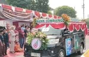 Di Tengah Semarak Karnaval, Bank Jombang Tampilkan Wajah BUMD yang Dekat dengan Masyarakat