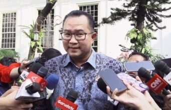 Atasi Karhutla, BRIN Kaji Teknologi Hujan Buatan hingga Tepung Pemadam Api.