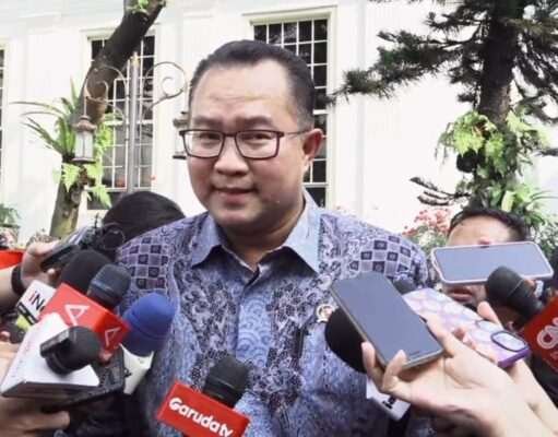 Atasi Karhutla, BRIN Kaji Teknologi Hujan Buatan hingga Tepung Pemadam Api.