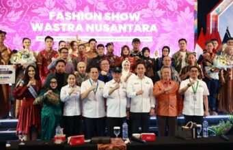 Tanah Bumbu Tampilkan Tenun Pagatan di Apkasi Otonomi Expo 2026