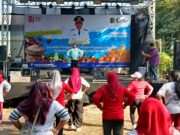 Gelar Senam Masal, Dinas Ketahanan Pangan Tulungagung Sukseskan Gerakan Pangan Murah dan Produk Unggulan