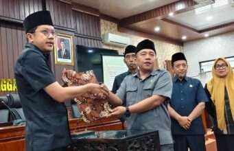 DPRD Trenggalek Gas Tiga Agenda Paripurna, Dua Raperda Disahkan hingga APBD Perubahan Dikebut