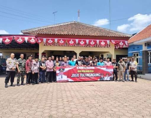 GerakanJogo Tulungagung di Kecamatan Pagerwojo, Plt Bupati Ahmad Baharudin Jaga Semangat Gotong Royong