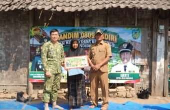 Tangis Haru Ibu Rohmiati, Dandim Kediri Wujudkan Rumah Layak huni di Hari Ulang Tahun Ke 81 TNI