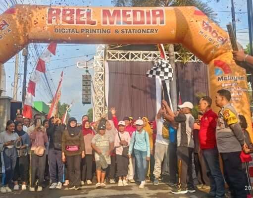 Meriahkan HUT RI ke-81, Kelurahan Kepatihan Gelar Jalan Sehat Jogo Tulungagung, Doorprize Kambing Hingga Motor Listrik