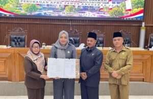 Rapat Paripurna DPRD Magetan Setujui P-APBD 2026