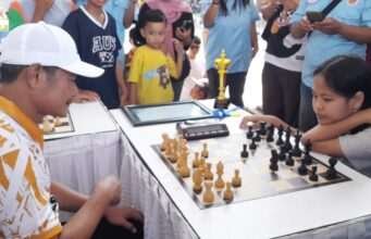 Kenalkan Cabor Berprestasi pada Puncak Haornas 2026, Bupati Lamongan Jajal Pecatur Cilik Nasional