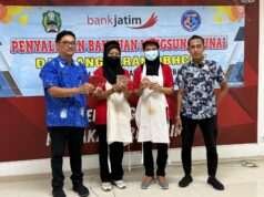 Dinas Sosial Magetan Salurkan BLT-DBHCHT Pada 2810 Penerima