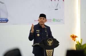 Lantik Pejabat Pemkab Tanah Bumbu, Bupati Andi Rudi Latif Tekankan Program Harus Berdampak Nyata bagi Masyarakat