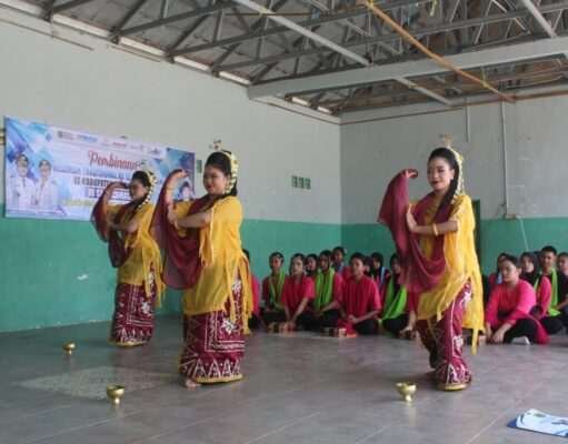 Bupati Andi Rudi Latif Dorong Regenerasi Penari Tradisional di Tanah Bumbu