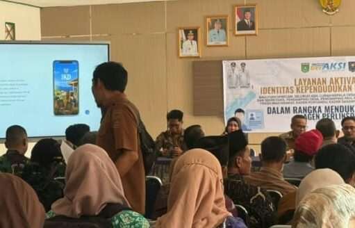 Bupati Andi Rudi Latif Perkuat Layanan Publik Digital Lewat Layanan Aktivasi IKD dan Agen Perlinsos