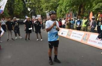 Plt Bupati Ahmad Baharudin Ikuti KAI JLS 100 Tulungagung
