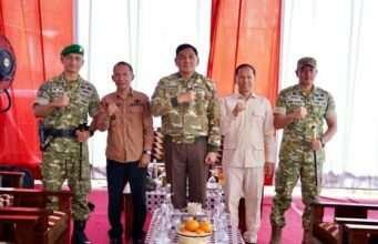 Plt Bupati Tulungagung Sambut Menhan RI, Tinjau Pembangunan Yonif TP 886/PJ Jayati